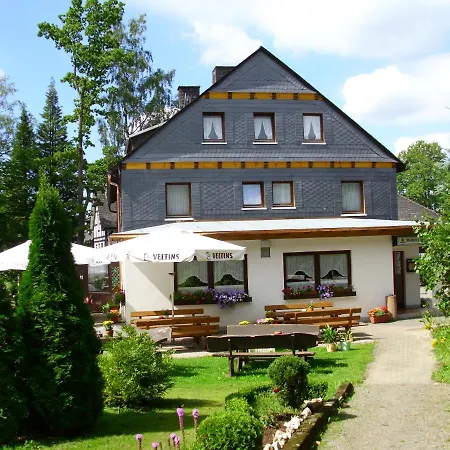 Mollseifer Hof Hotel *