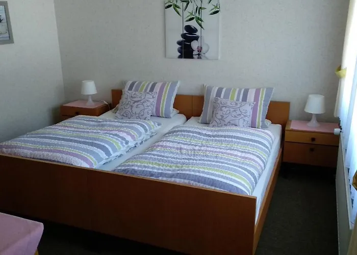 Mollseifer Hof Hotel *